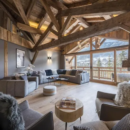 Heights: Experience Chalet Grandeur