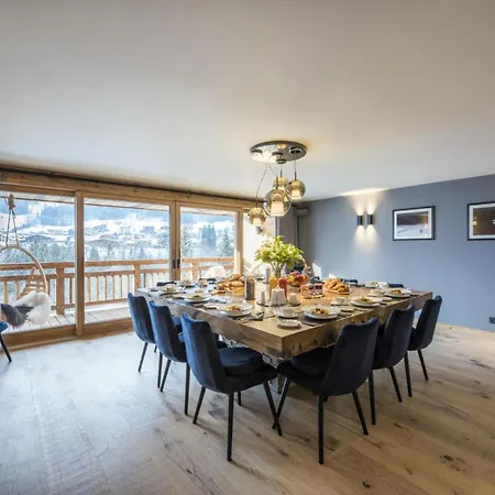 Heights: Experience Chalet Grandeur