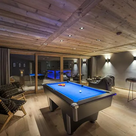 Daire Heights: Experience Chalet Grandeur Zermatt