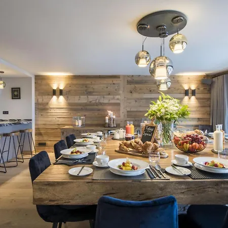 Heights: Experience Chalet Grandeur Daire
